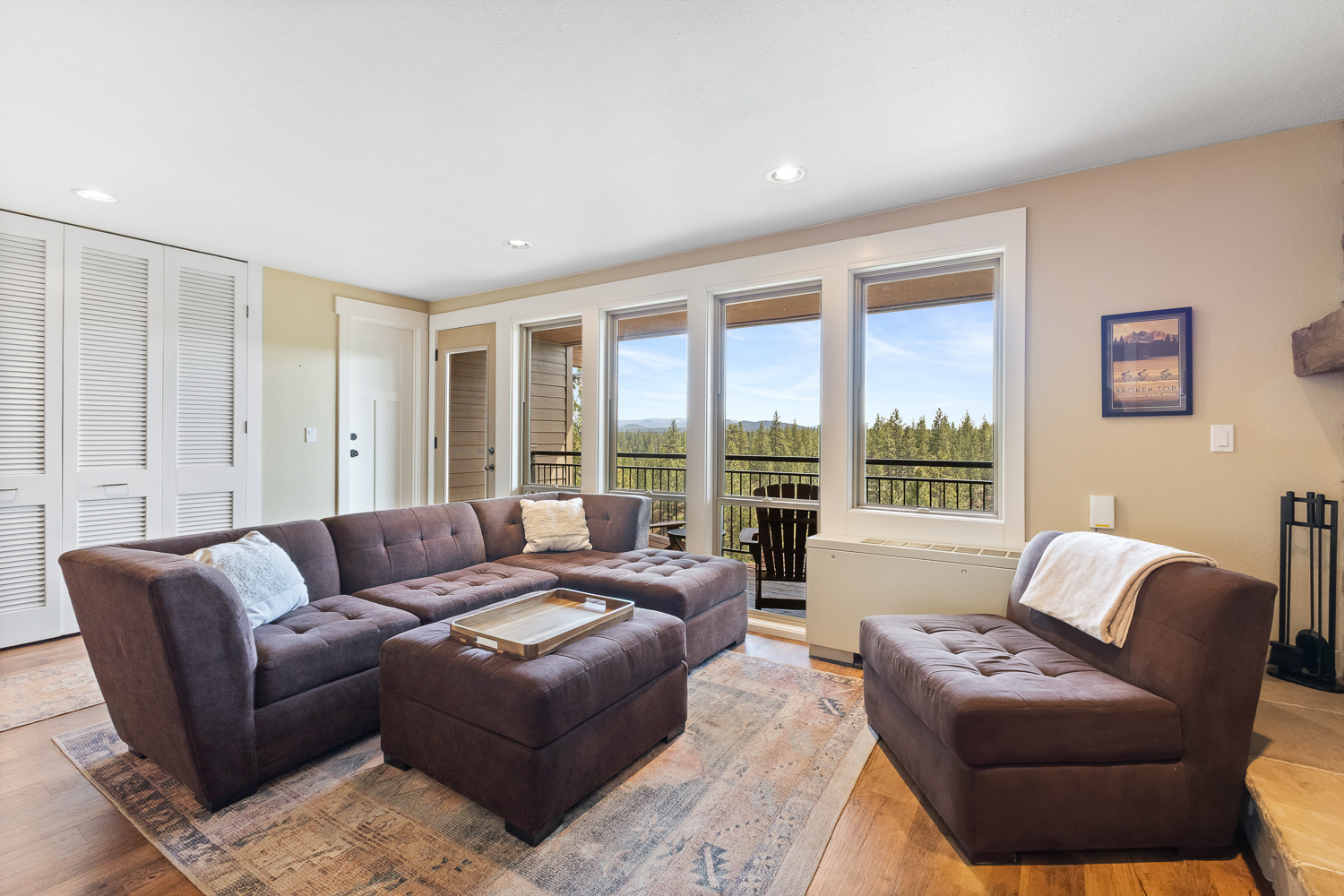 7th Mountain Suite Capture