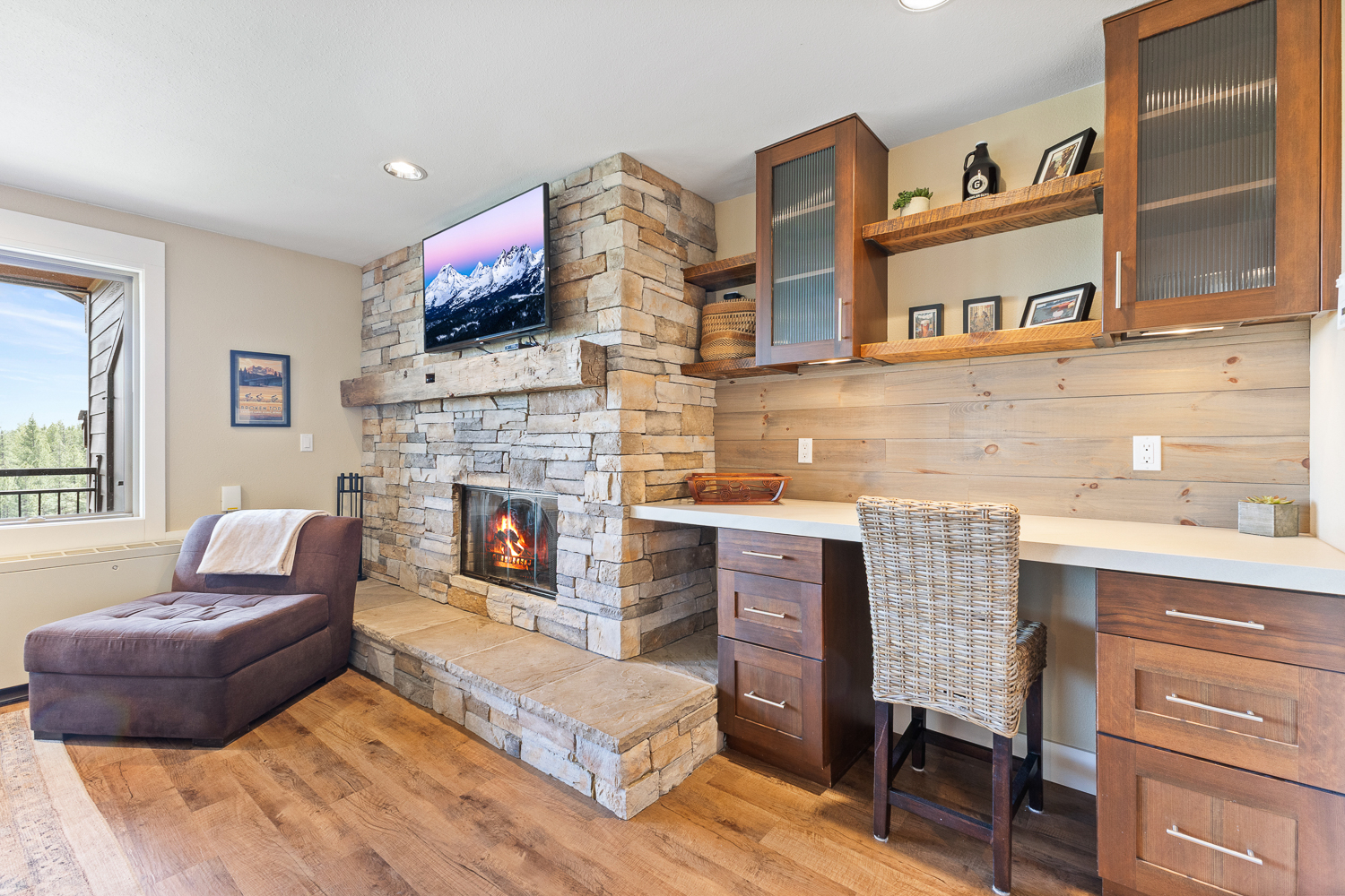 7th Mountain Suite Capture